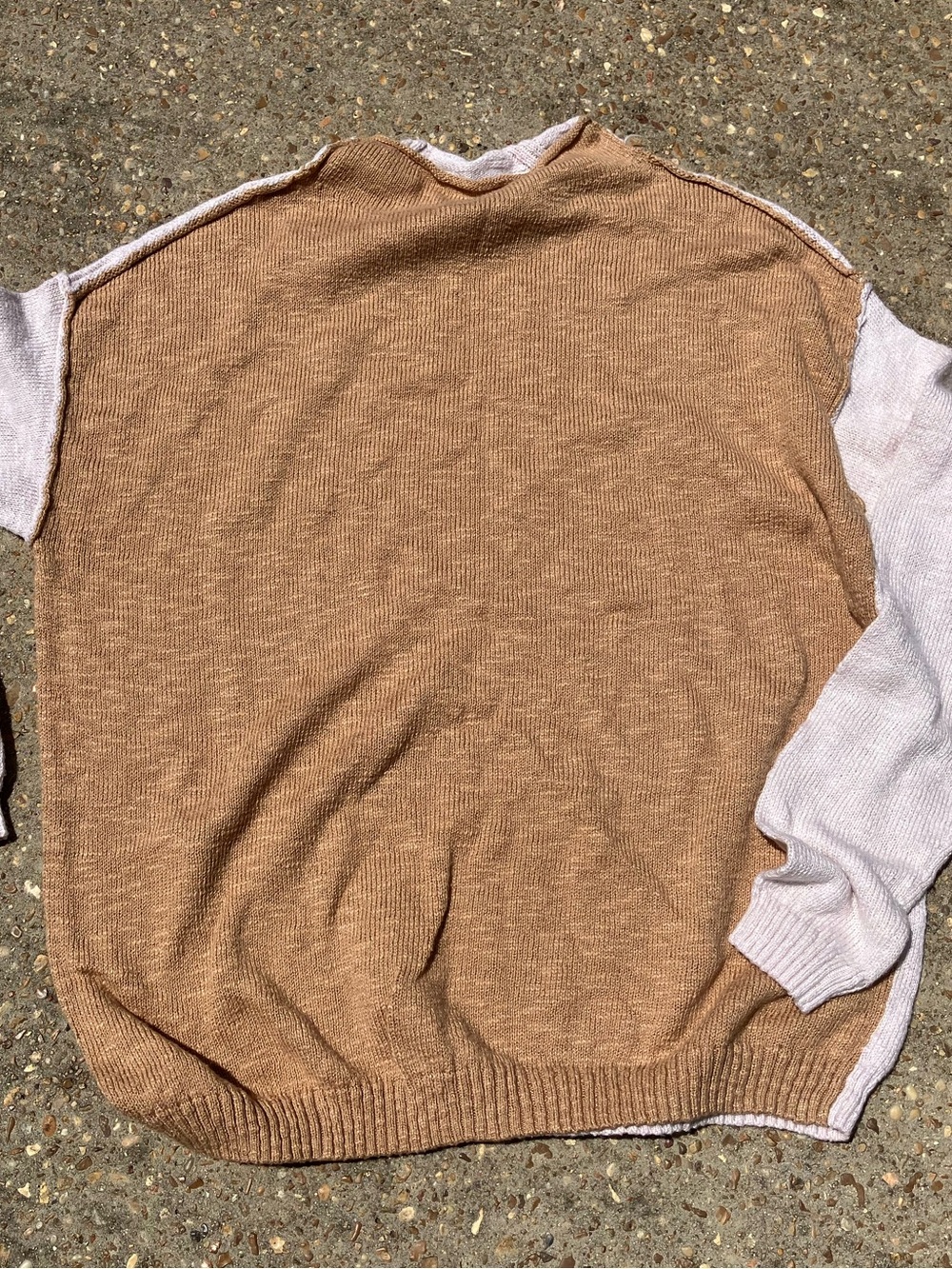 Wonderly Two-Tone Crewneck Sweater in Tan and Light Pink